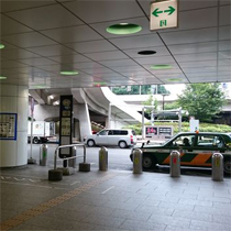 新宿西口タクシー乗り場